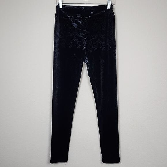 Black Patterned Velvet Burnout Leggings - Picture 3 of 4